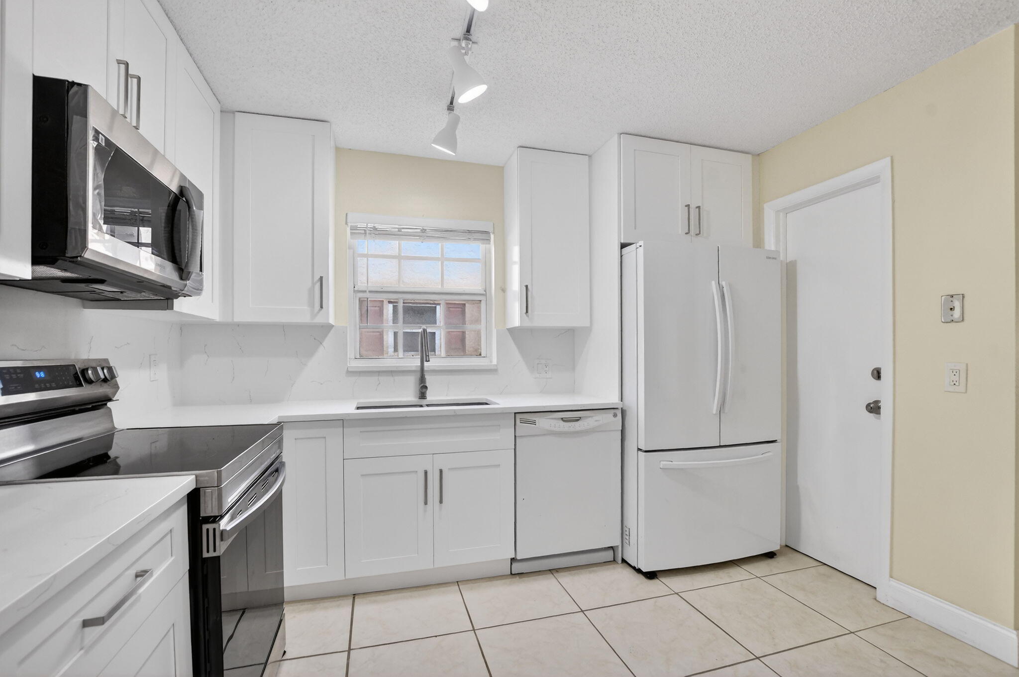 HAMMOCK OF SANDALFOOT - Residential