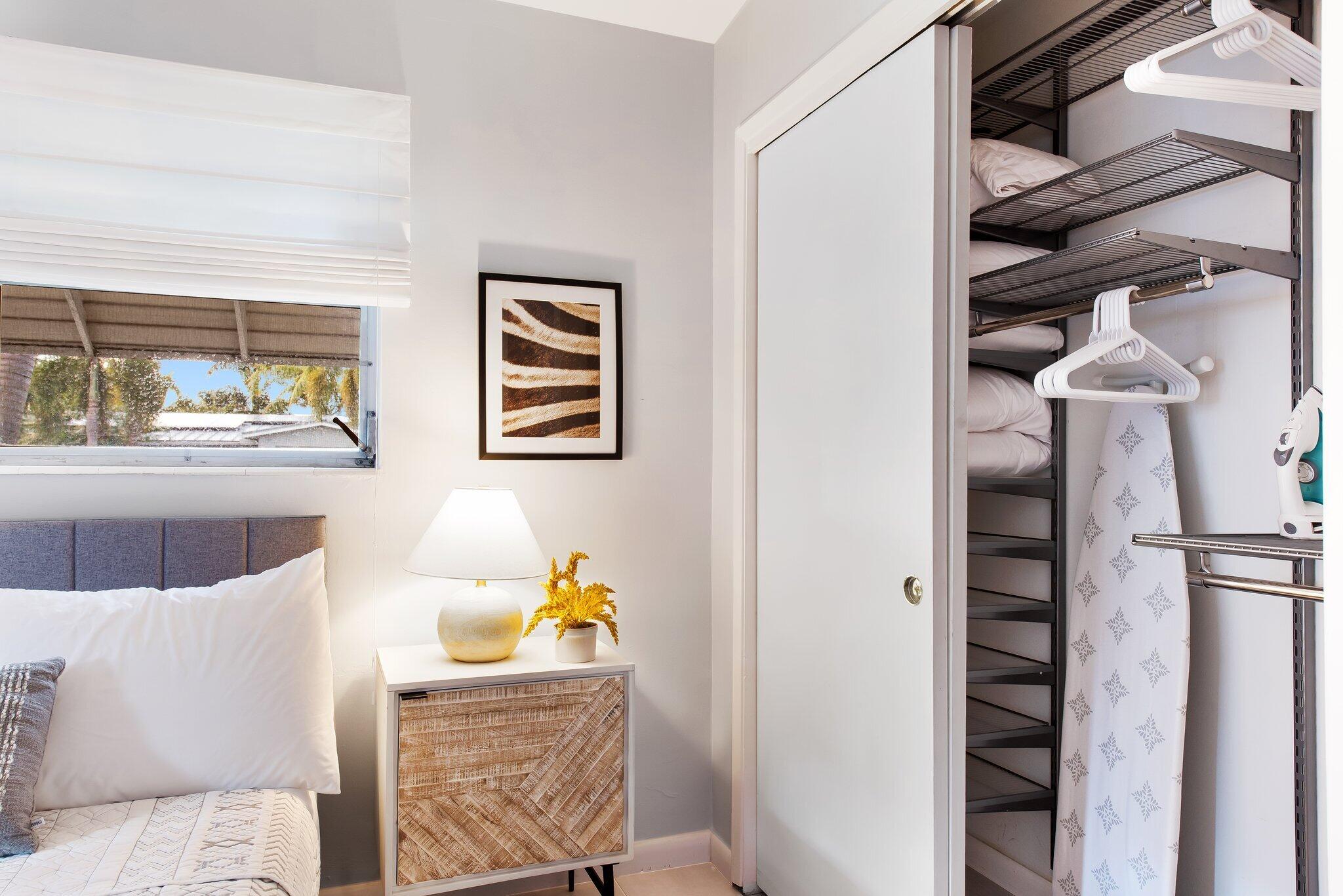 BONIE VILLAS SEC ONE - Residential Lease