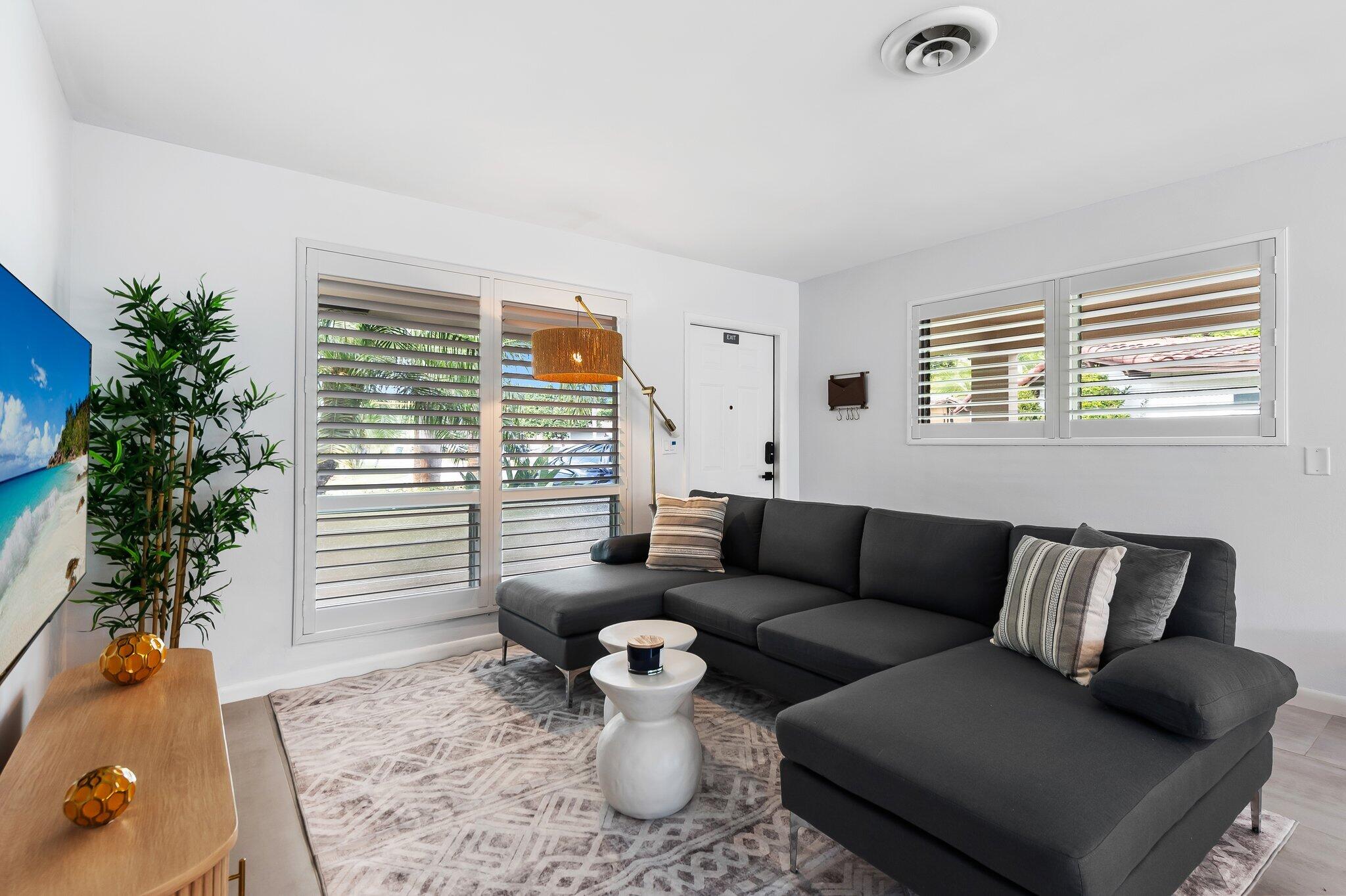BONIE VILLAS SEC ONE - Residential Lease