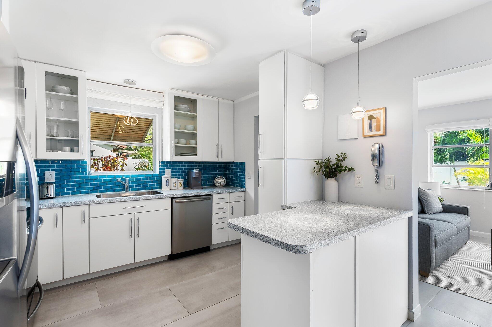 BONIE VILLAS SEC ONE - Residential Lease