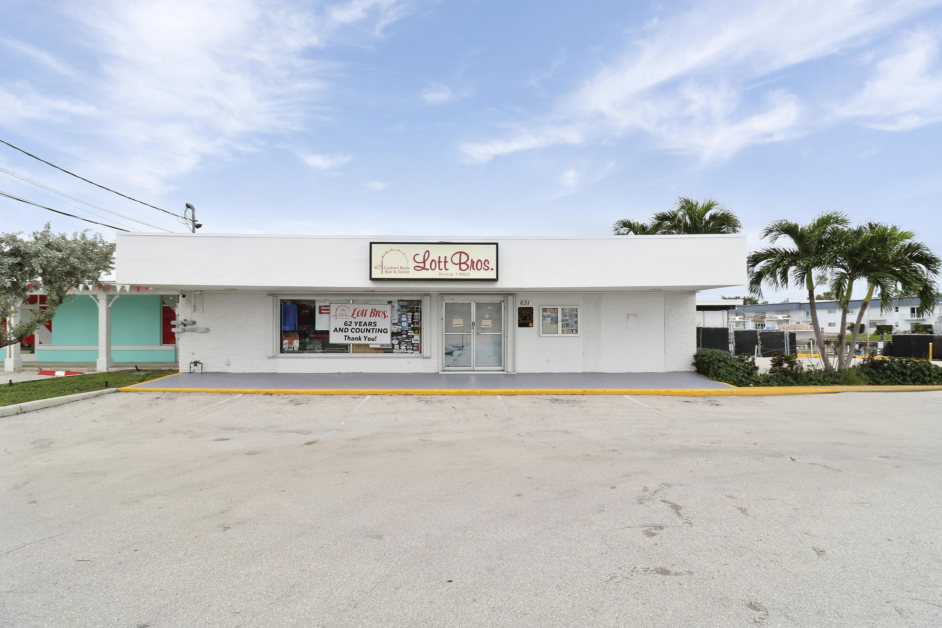 631 Northlake Boulevard