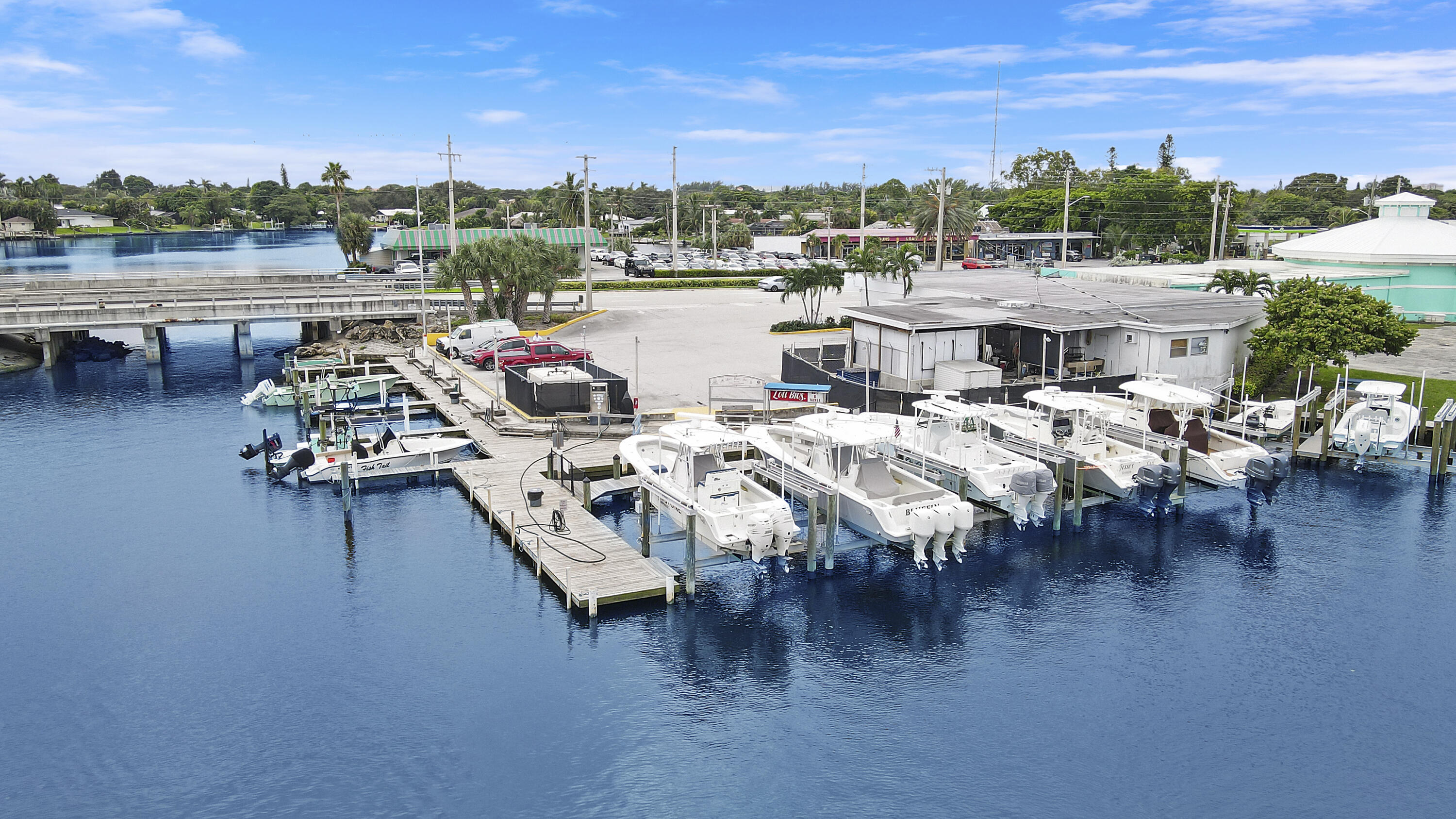 631 Northlake Boulevard