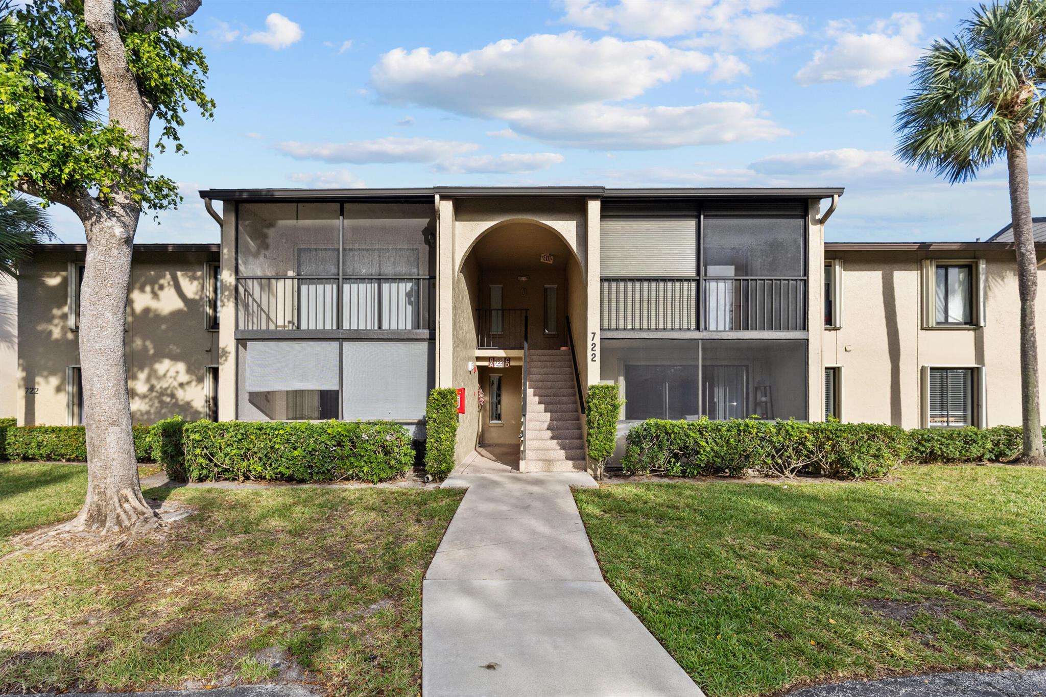 PINE RIDGE NORTH VILLAGE - Residential