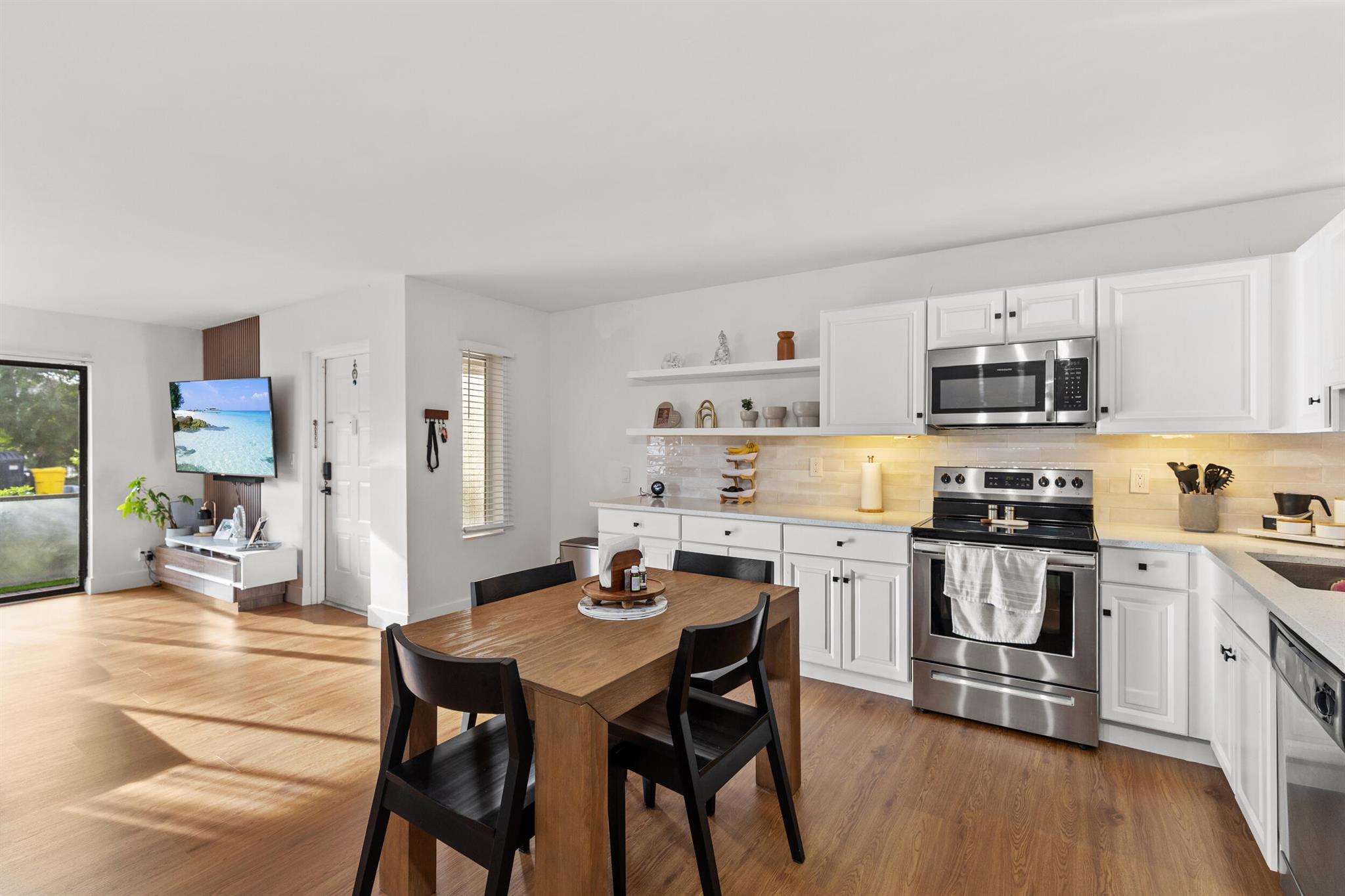 PINE RIDGE NORTH VILLAGE - Residential