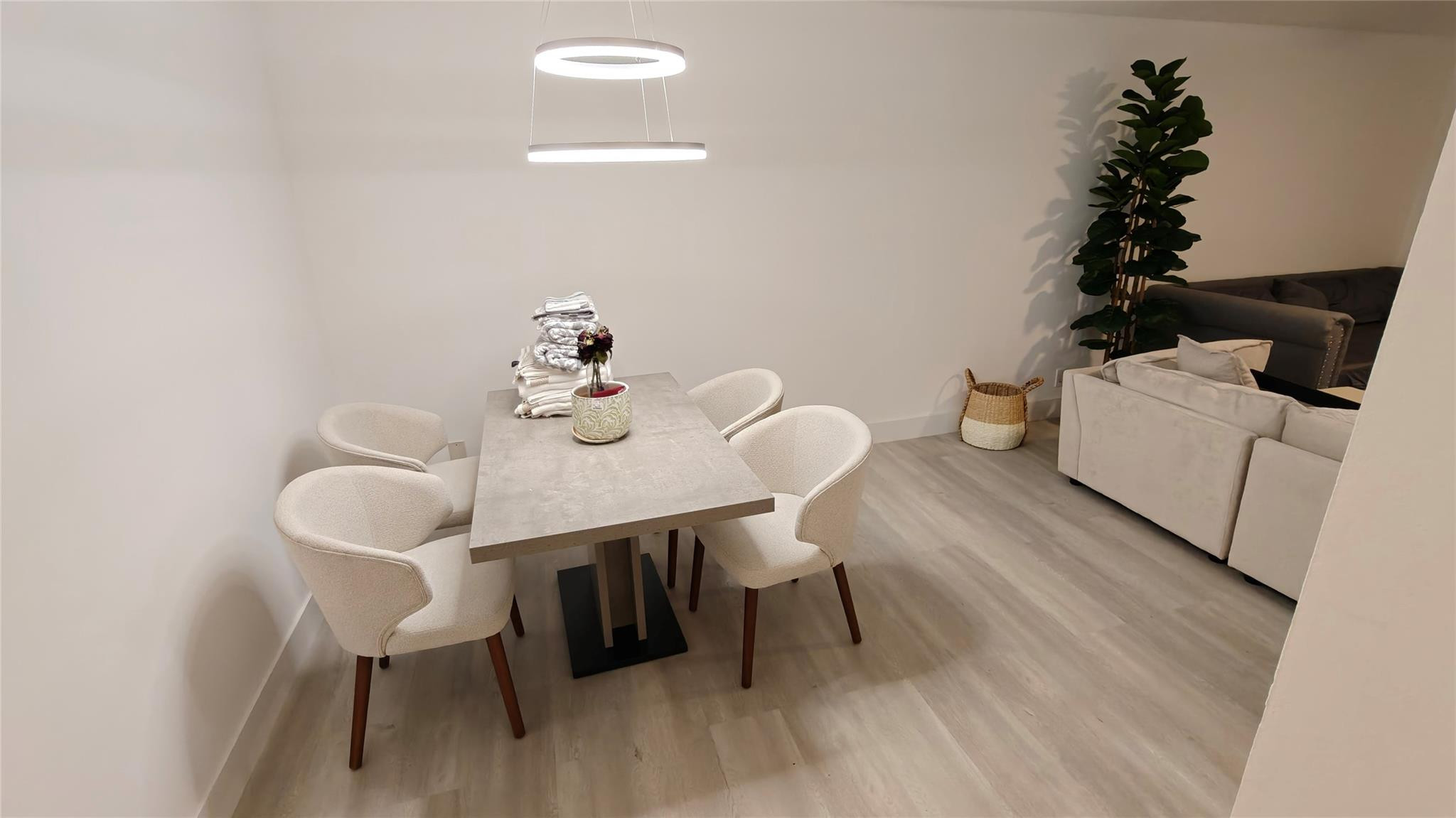 BROOKFIELD GARDENS CONDO - Residential Lease