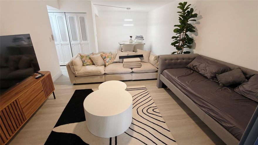 Newly renovated one bedroom two full bathrooms first floor apartment in east Deerfield Beach. Never used brand new furniture and kitchen appliances. Remote control lighting. New large screen tv, sofa and loveseat. New patio chairs, working solar shades in patio. Zebra window shades in bedroom, new memory foam mattress never used. Towels and limited silverware included.