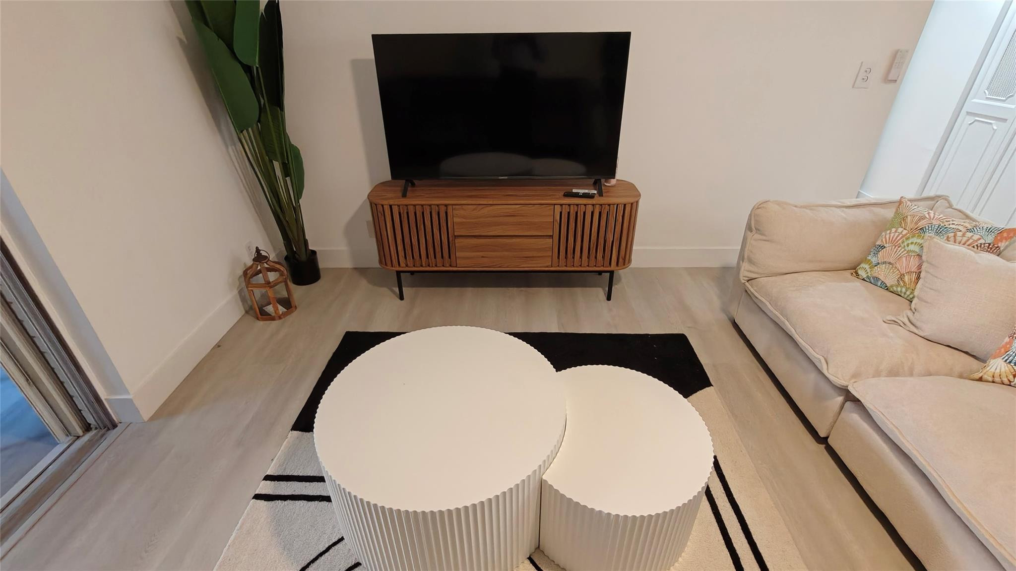 BROOKFIELD GARDENS CONDO - Residential Lease