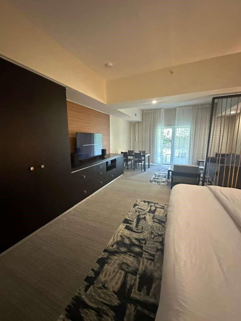 5300 NW 87th Avenue 706