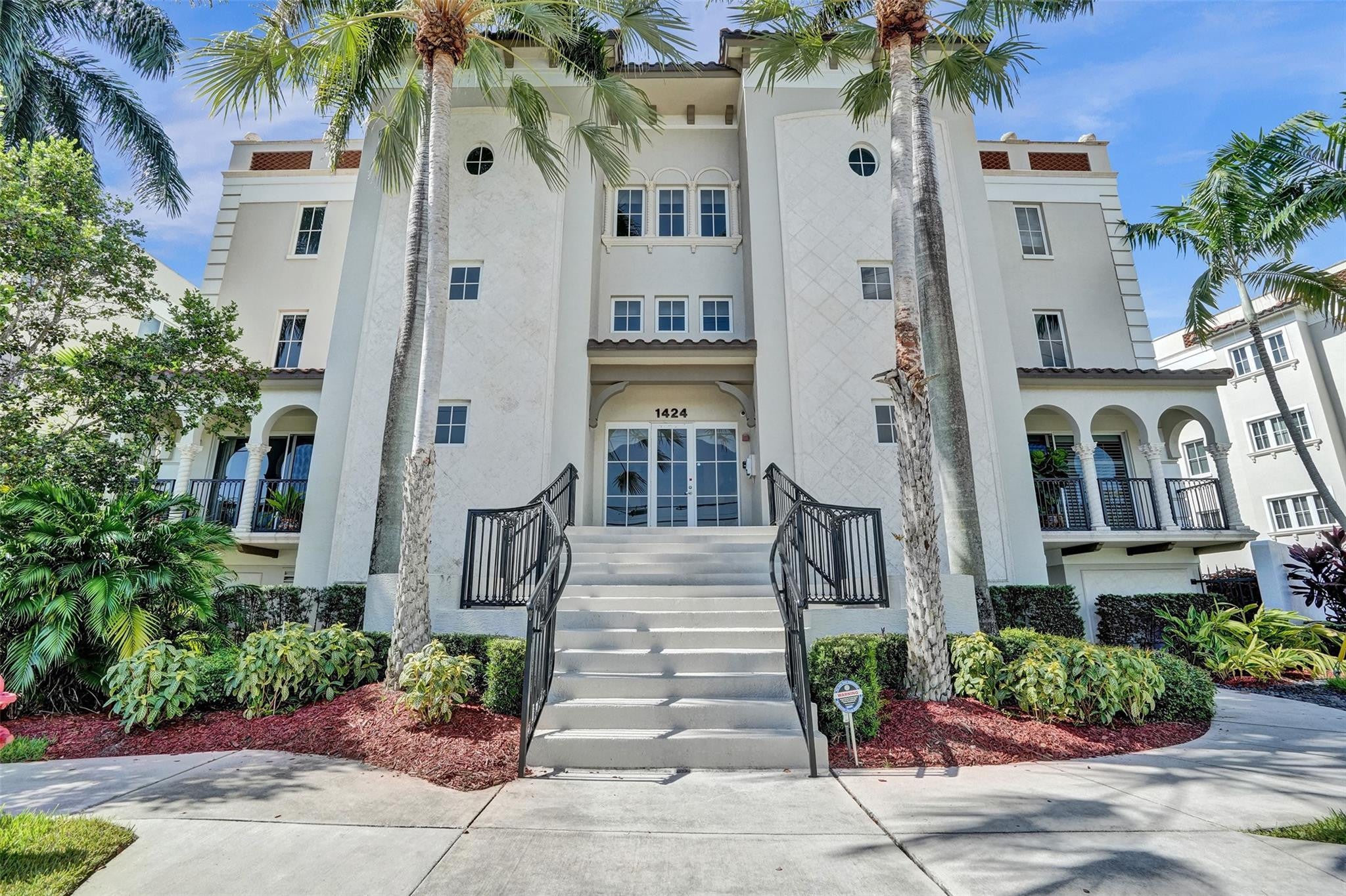 1424 SE 12th Street 2B