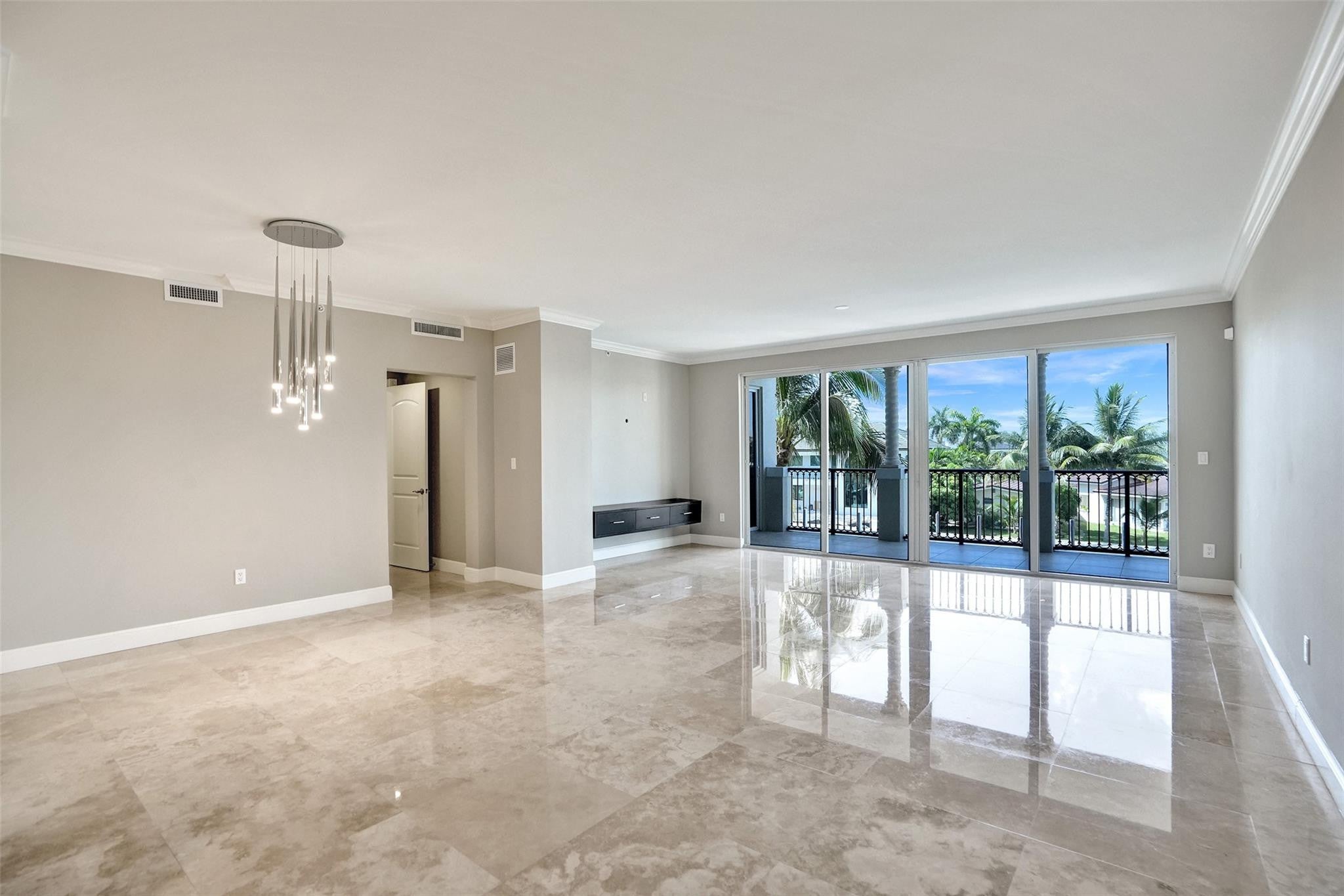 1424 SE 12th Street 2B