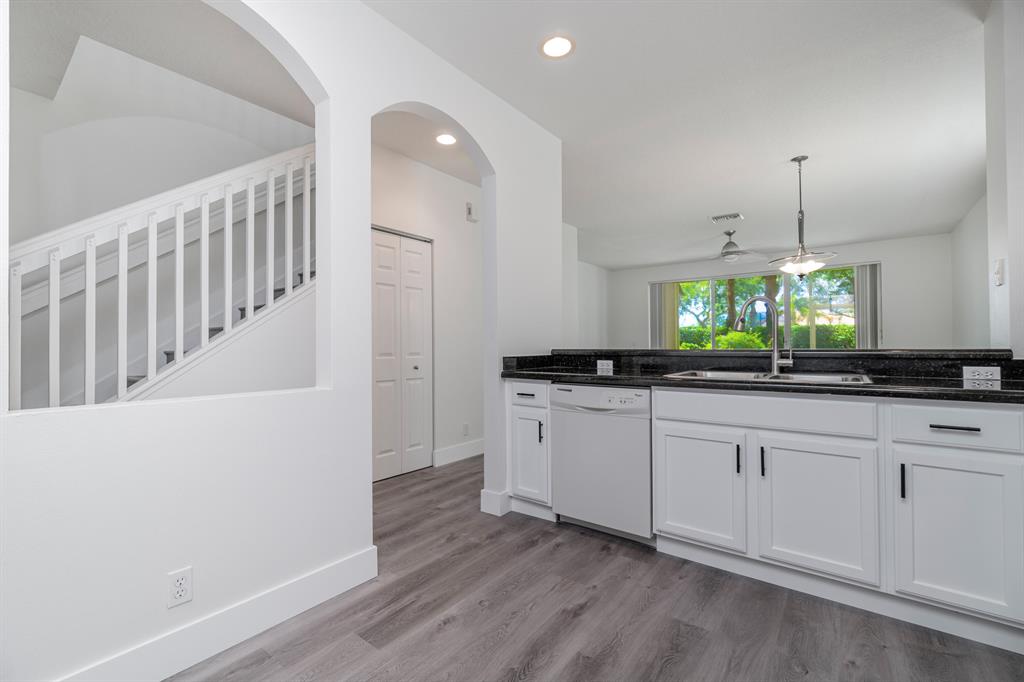 MELROSE PUD VERONA LAKES TR C1 - Residential Lease