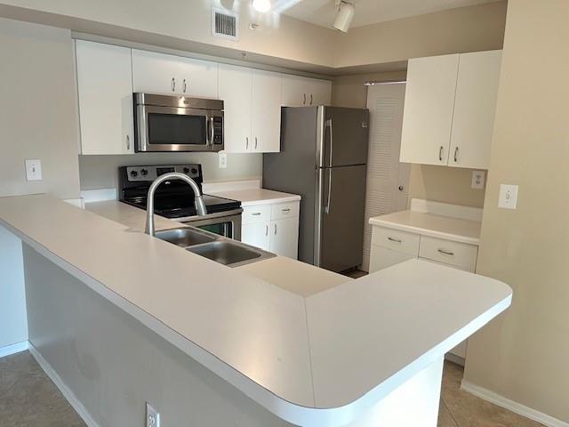 Royal Grand Condo - Residential Lease