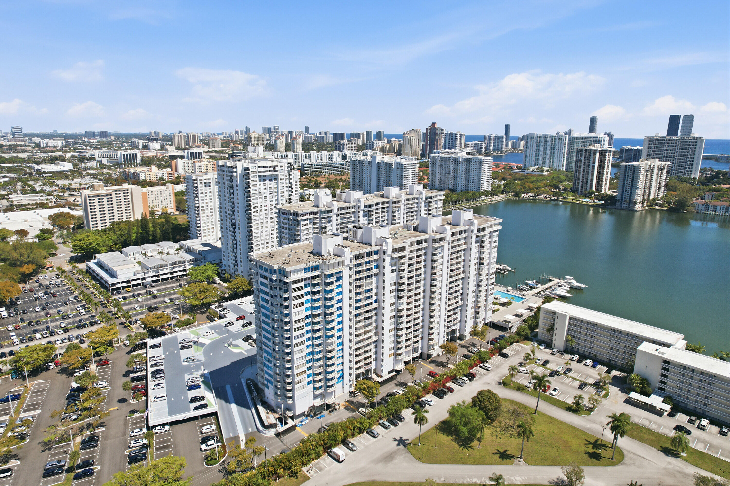DEL PRADO MARINA - Residential