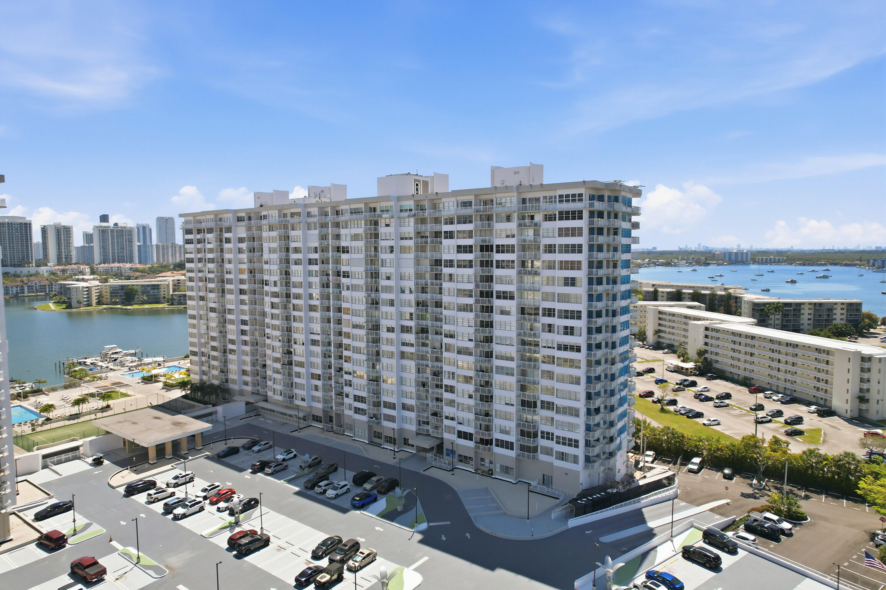 18011 Biscayne Boulevard 1502