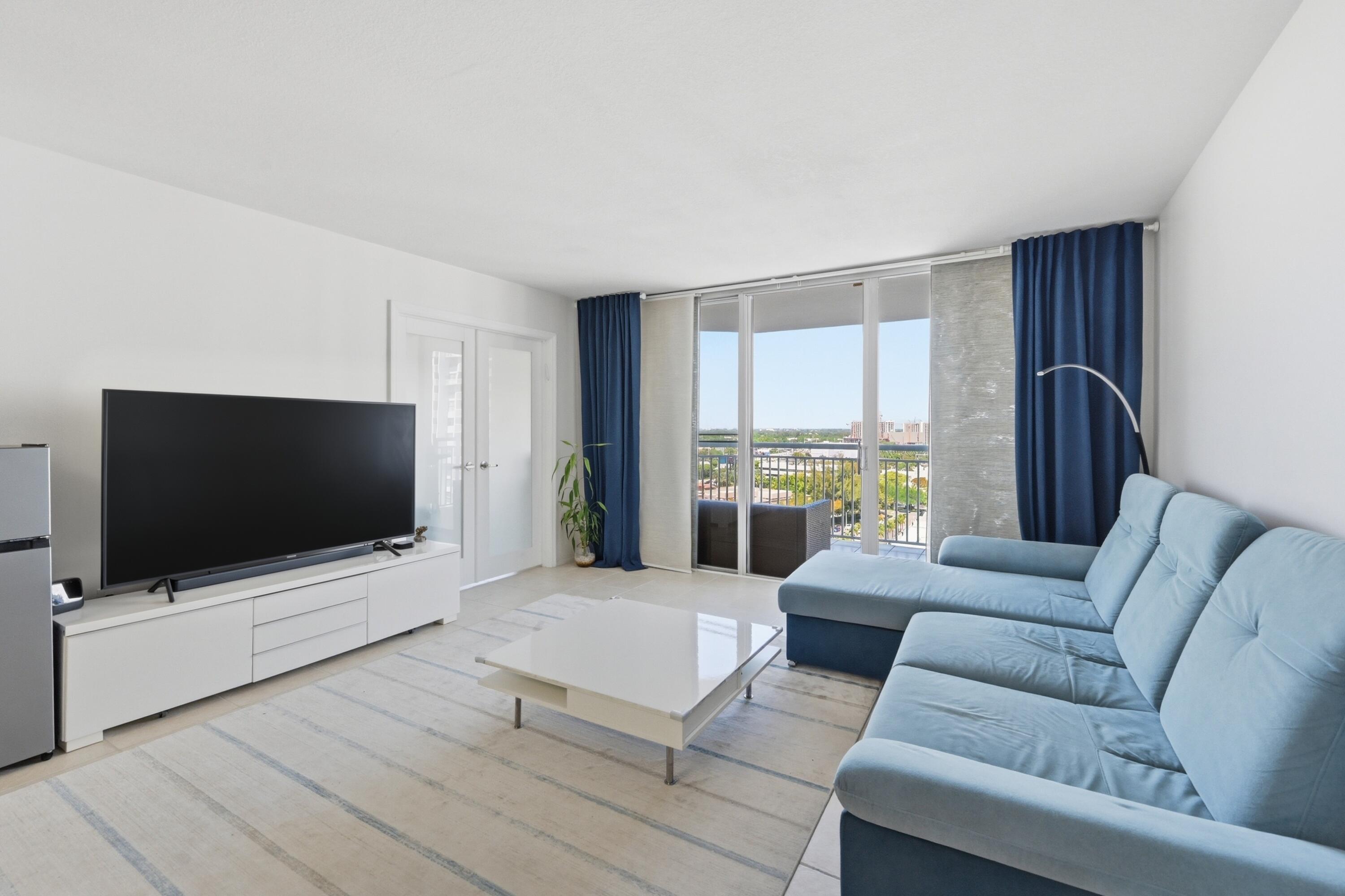 DEL PRADO MARINA - Residential