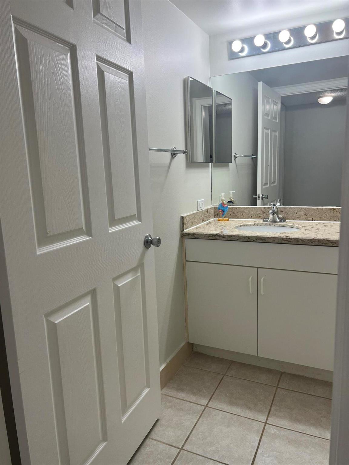 EVERGREEN LAKES CONDO - Residential Lease