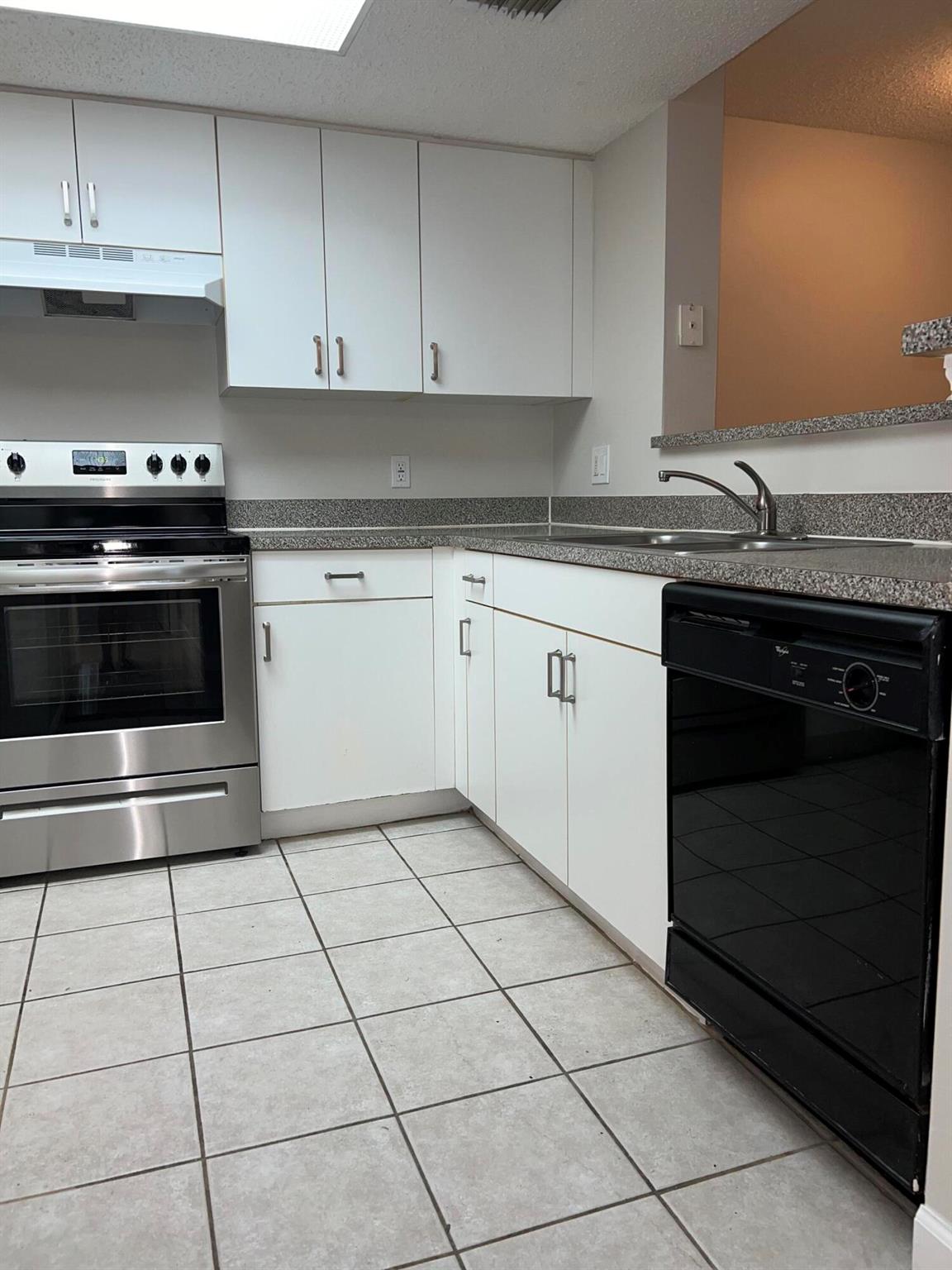 EVERGREEN LAKES CONDO - Residential Lease