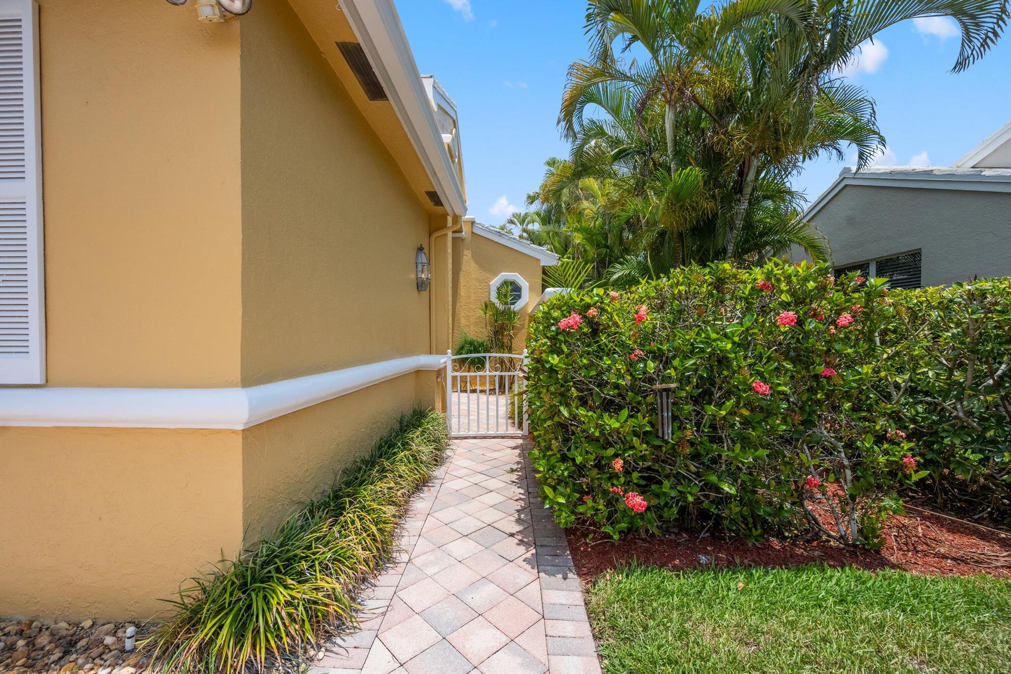 WYCLIFFE TR K - Residential Lease