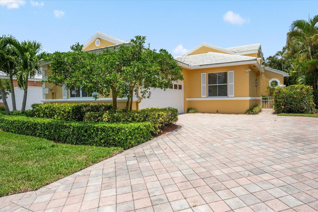 Photo of 4362 Kensington Park Way, Lake Worth, FL 33449 (MLS # R11143555)