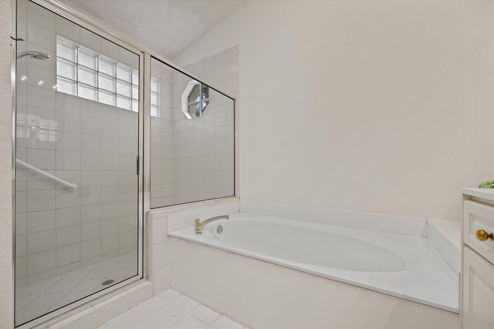 WYCLIFFE TR K - Residential Lease