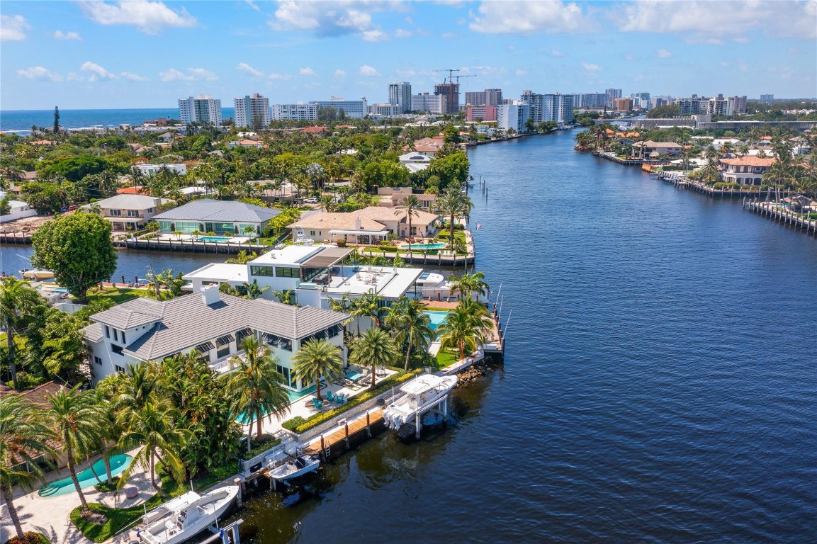 HILLSBORO SHORES SEC B - Residential