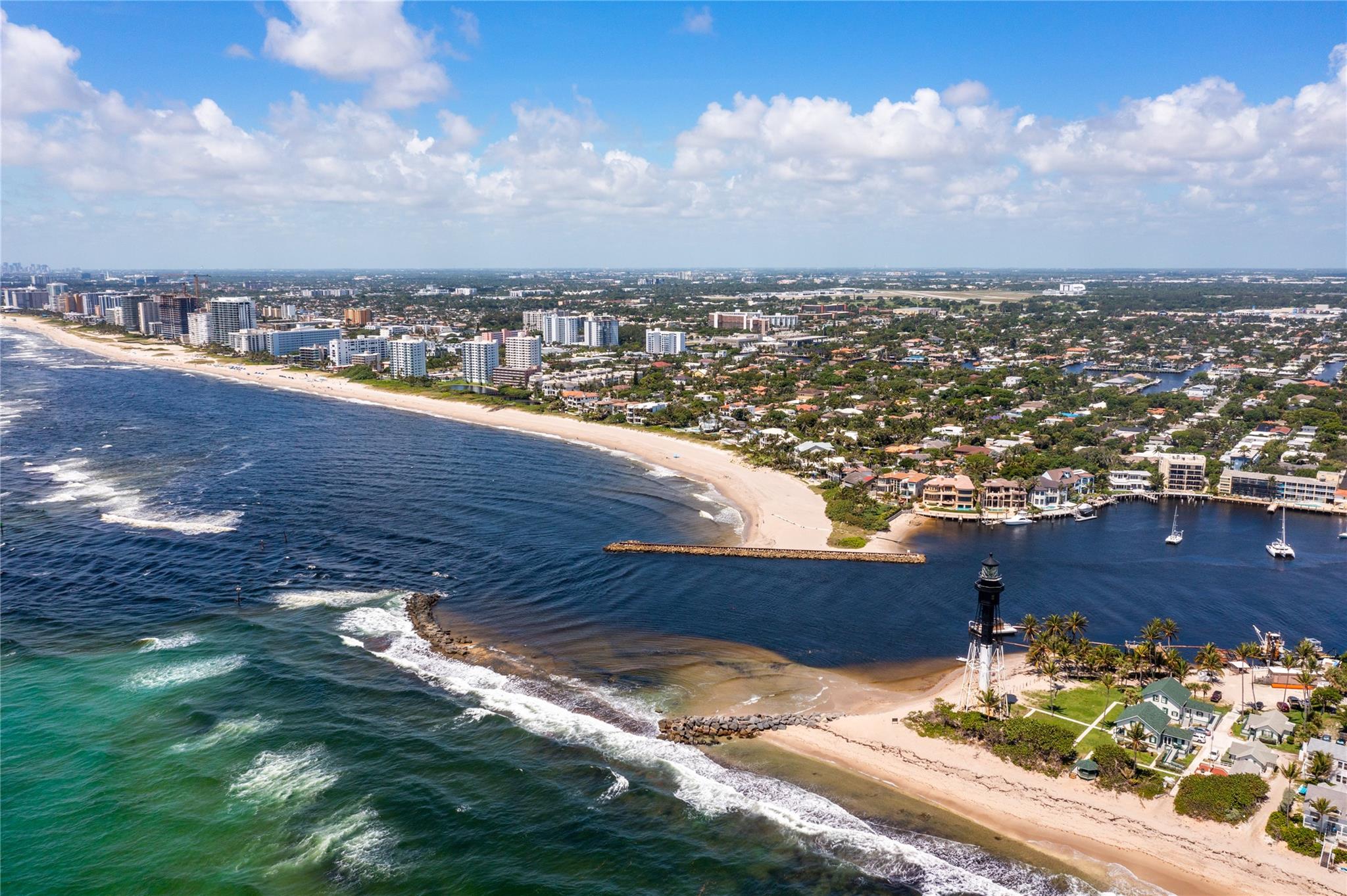 HILLSBORO SHORES SEC B - Residential