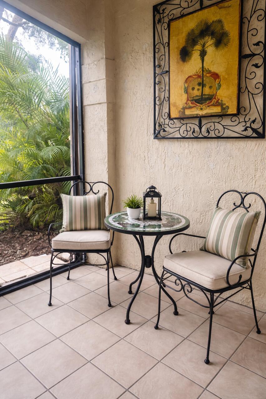 Las Verdes - Residential