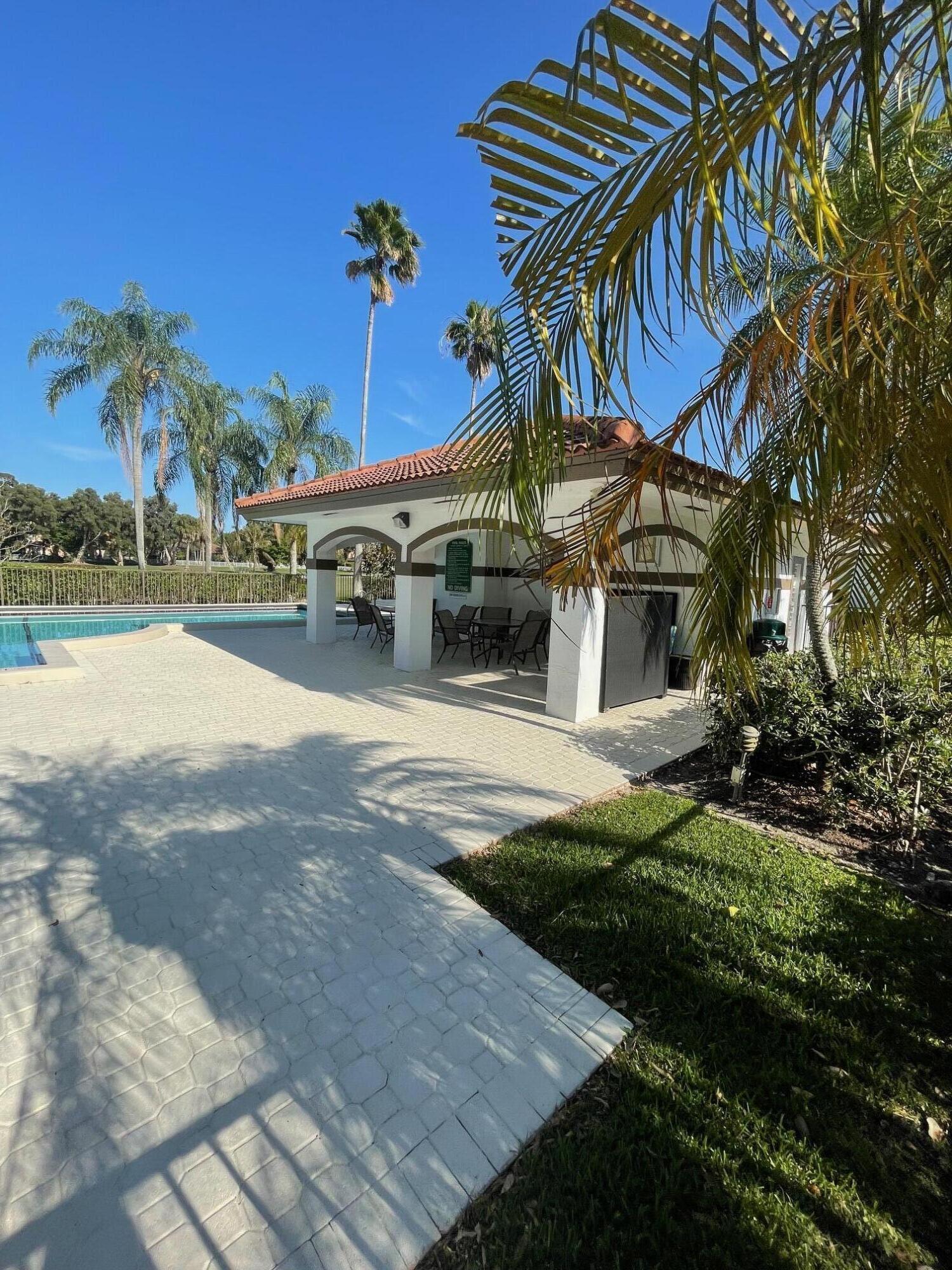 Las Verdes - Residential