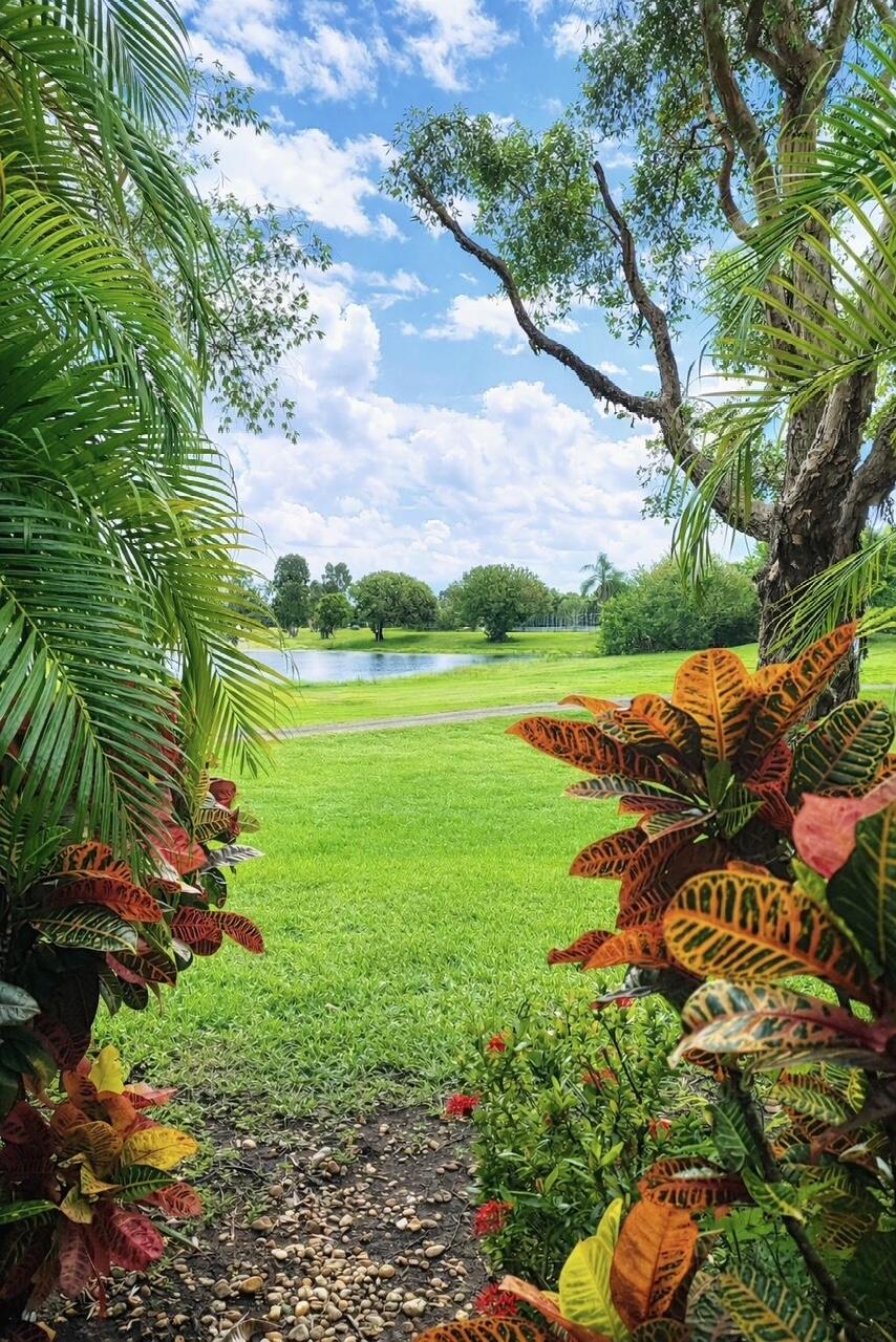 Las Verdes - Residential