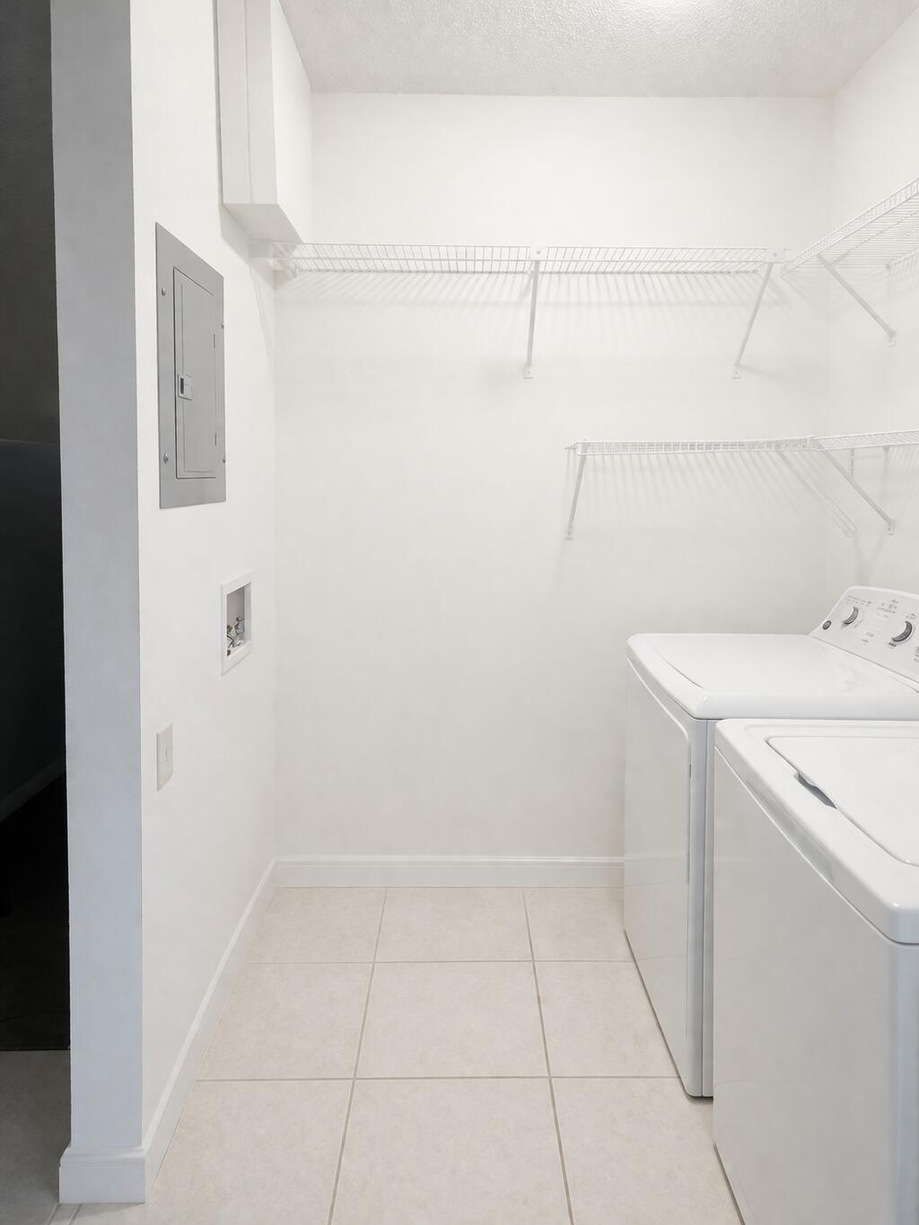 Las Verdes - Residential