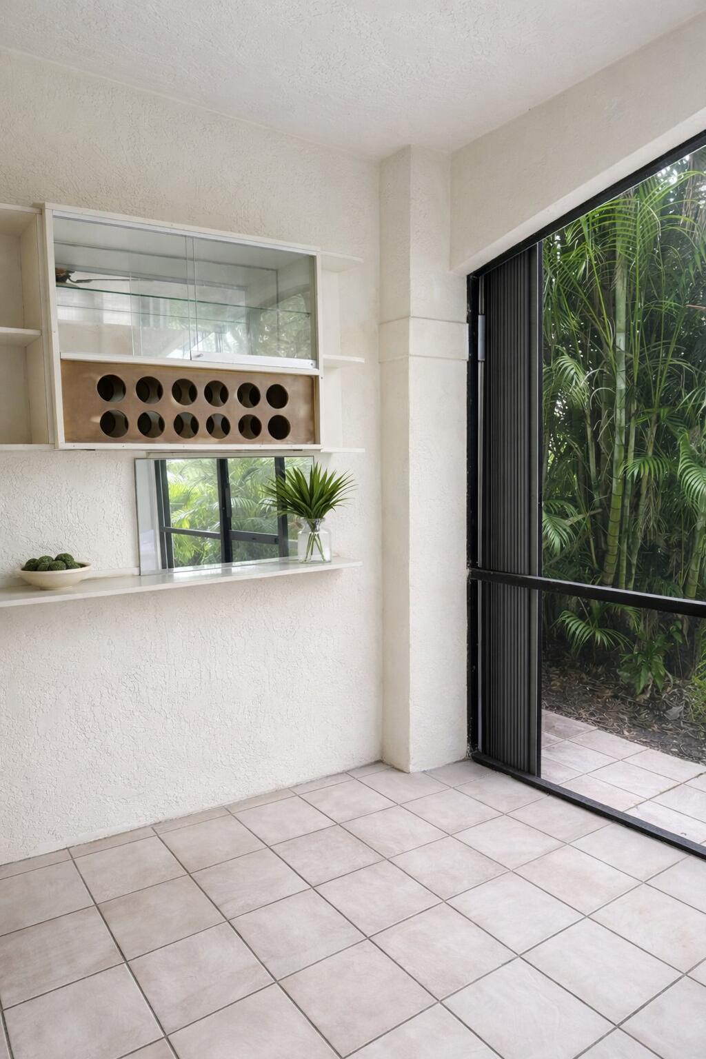 Las Verdes - Residential