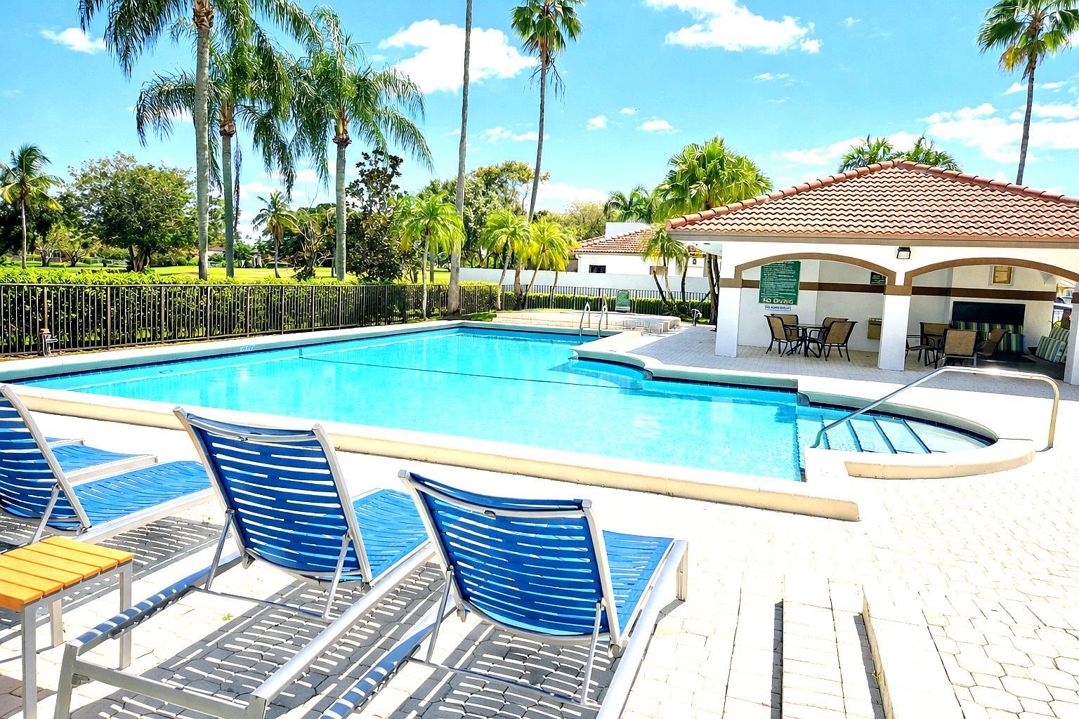 Las Verdes - Residential