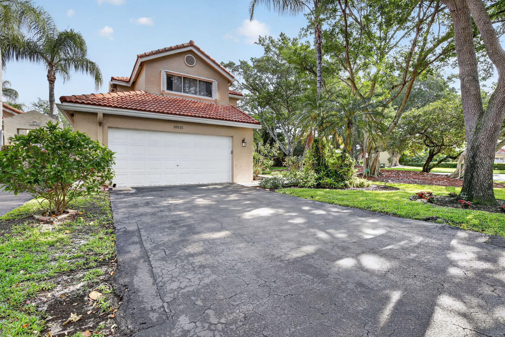 10111 NW 4th Street