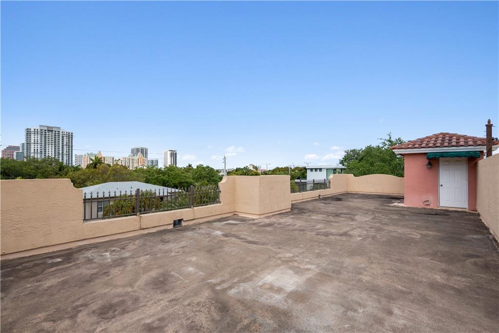 Colee's IV Townhomes - Residential