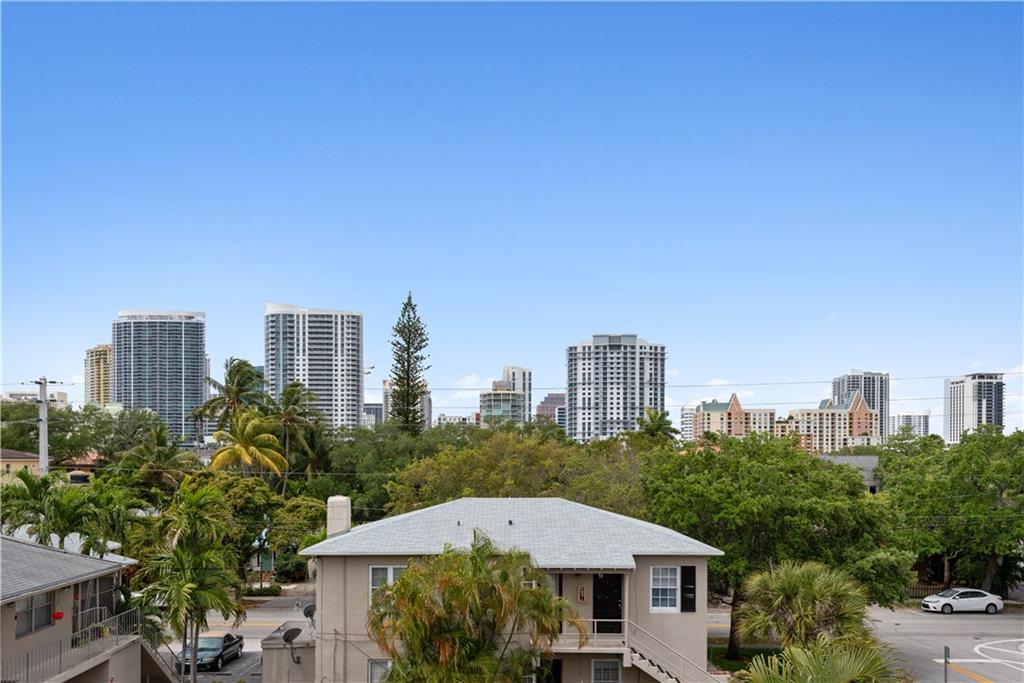 Colee's IV Townhomes - Residential