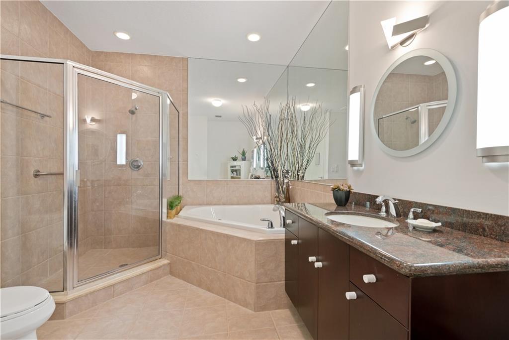 Colee's IV Townhomes - Residential