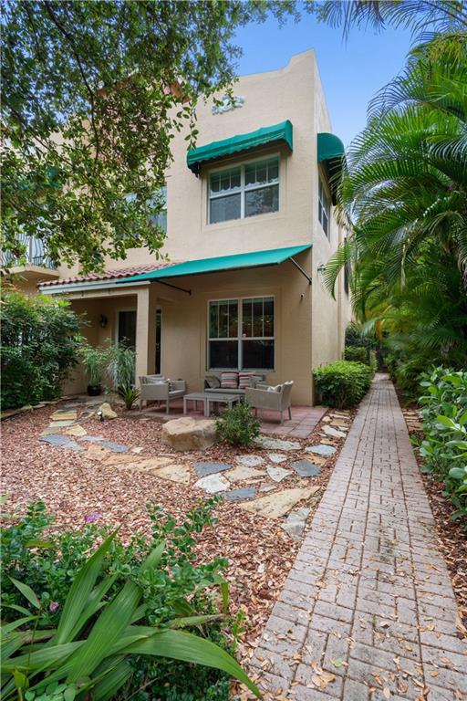 Colee's IV Townhomes - Residential