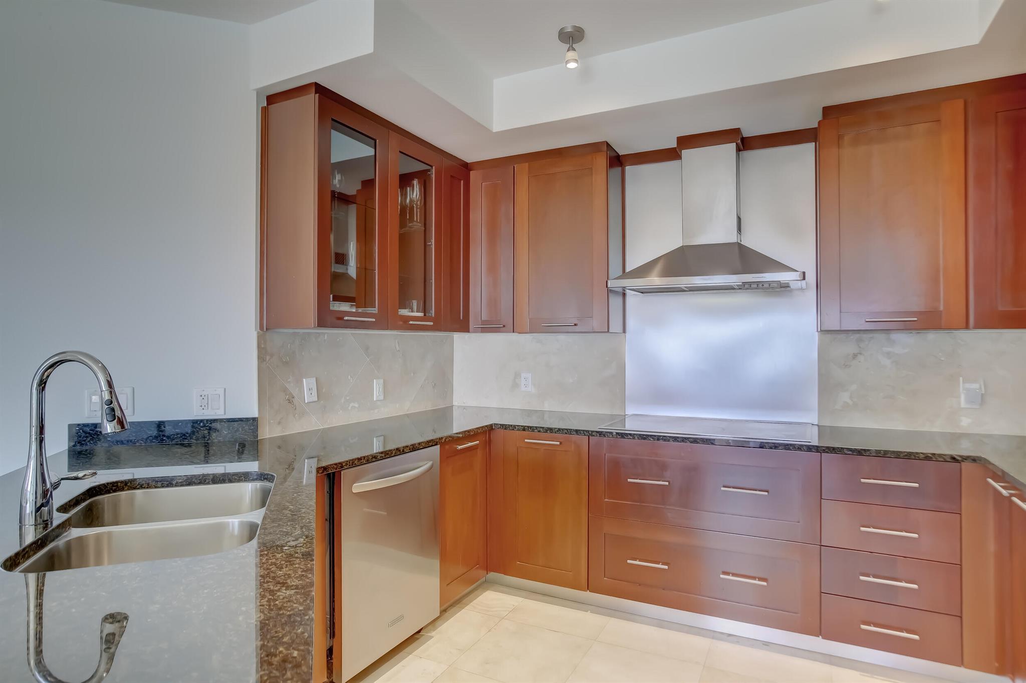 2409 N Ocean Boulevard 726