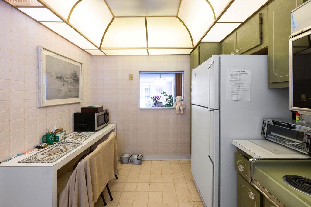 Photo of 3100 NE 49th Street #610, Fort Lauderdale, FL 33308 (MLS # F10506660)