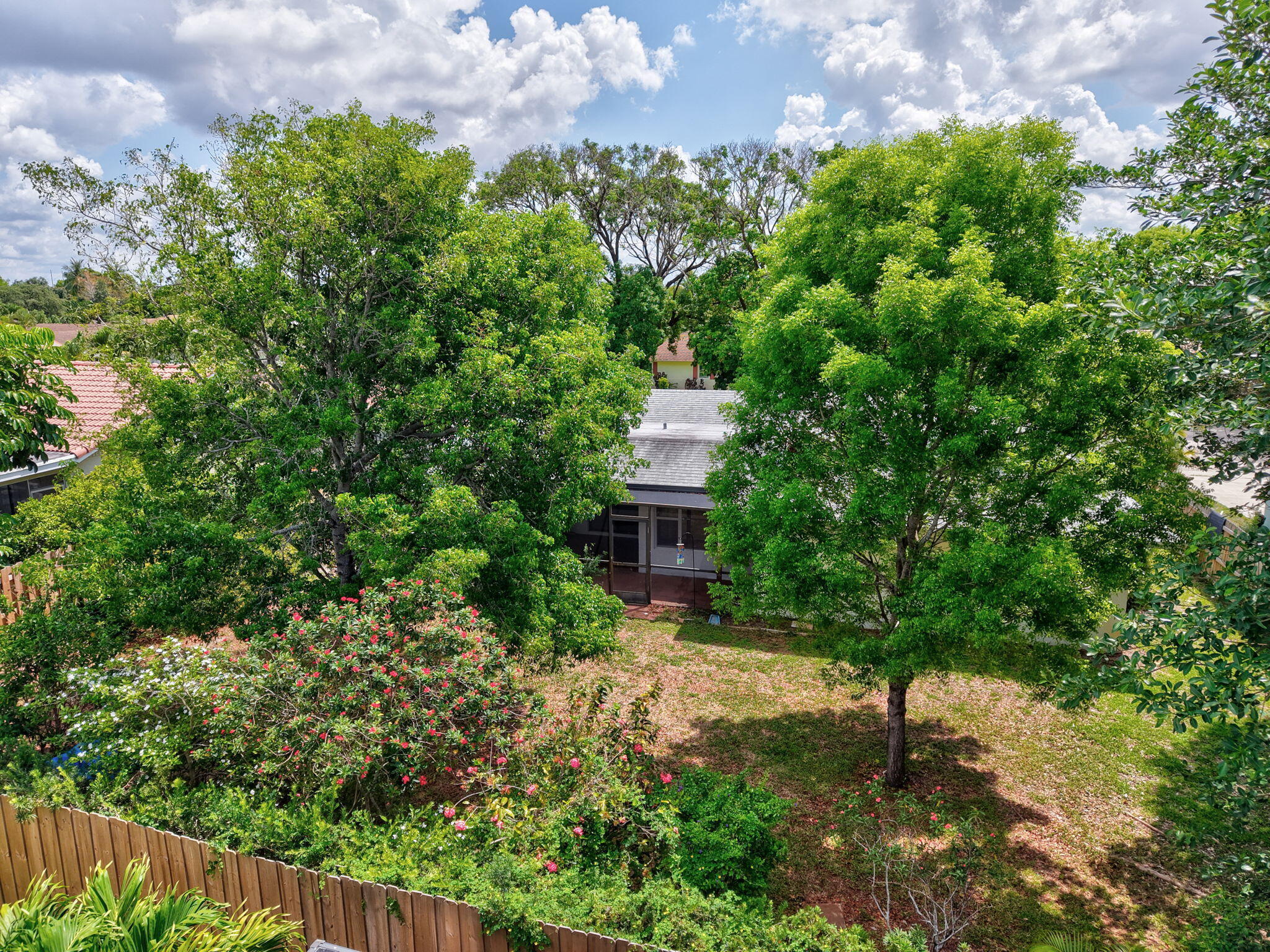 EASTWOOD OF WELLINGTON 2 - Residential
