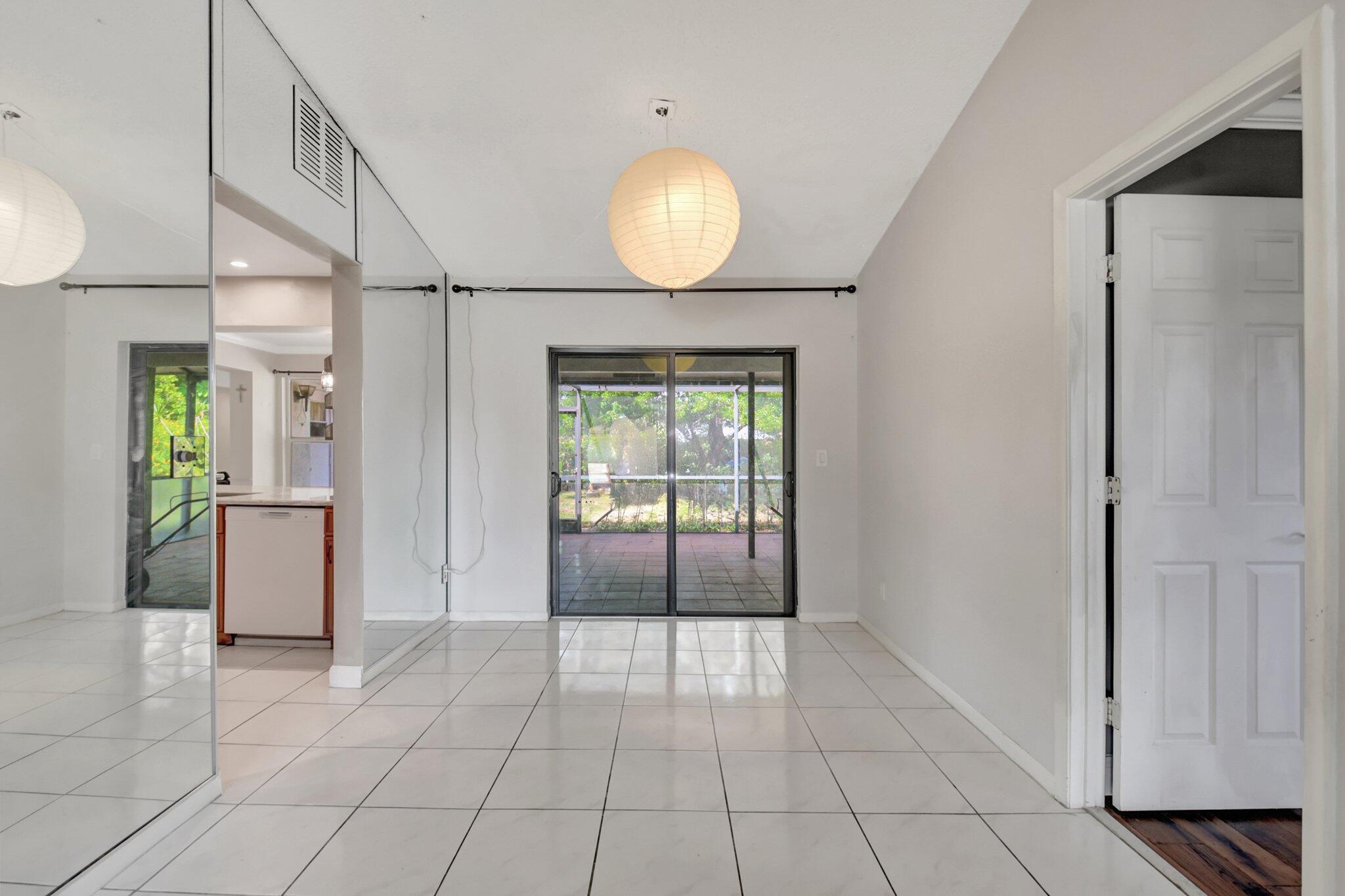 EASTWOOD OF WELLINGTON 2 - Residential