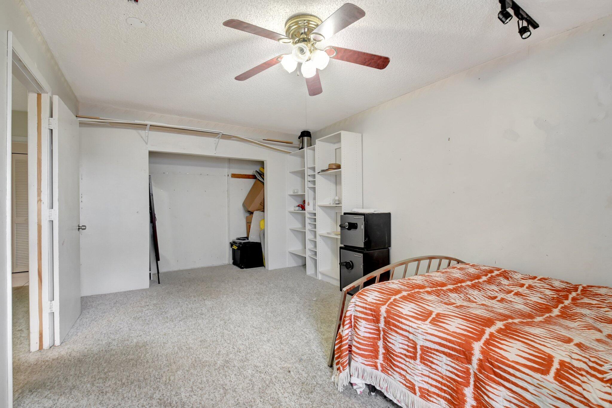 EASTWOOD OF WELLINGTON 2 - Residential