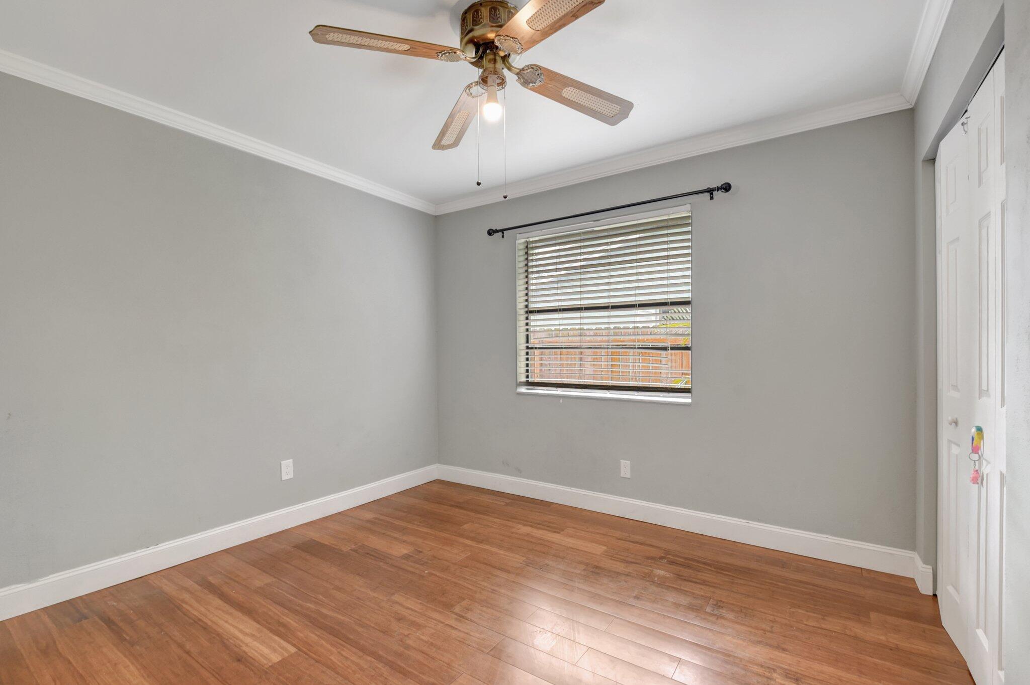 EASTWOOD OF WELLINGTON 2 - Residential