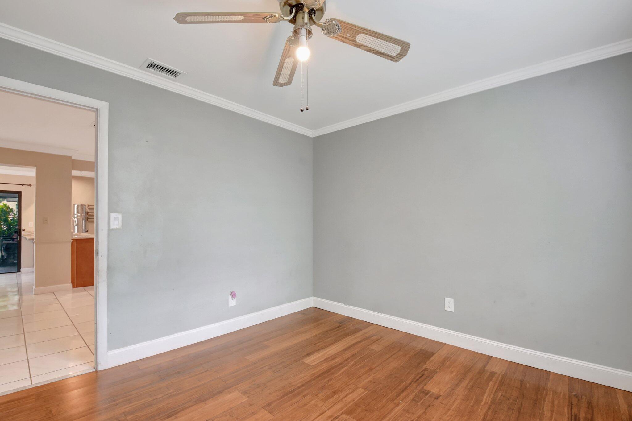EASTWOOD OF WELLINGTON 2 - Residential