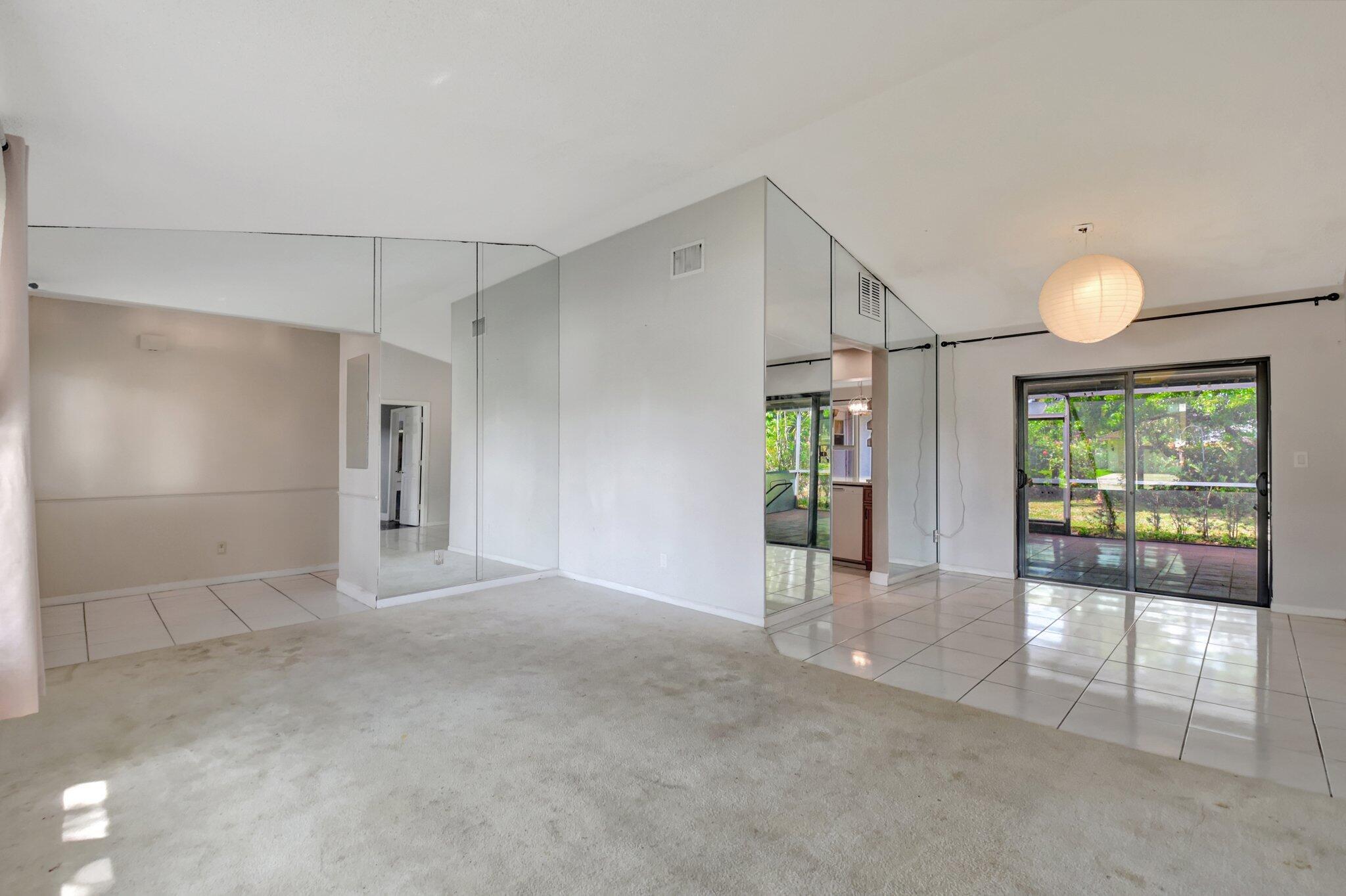 EASTWOOD OF WELLINGTON 2 - Residential