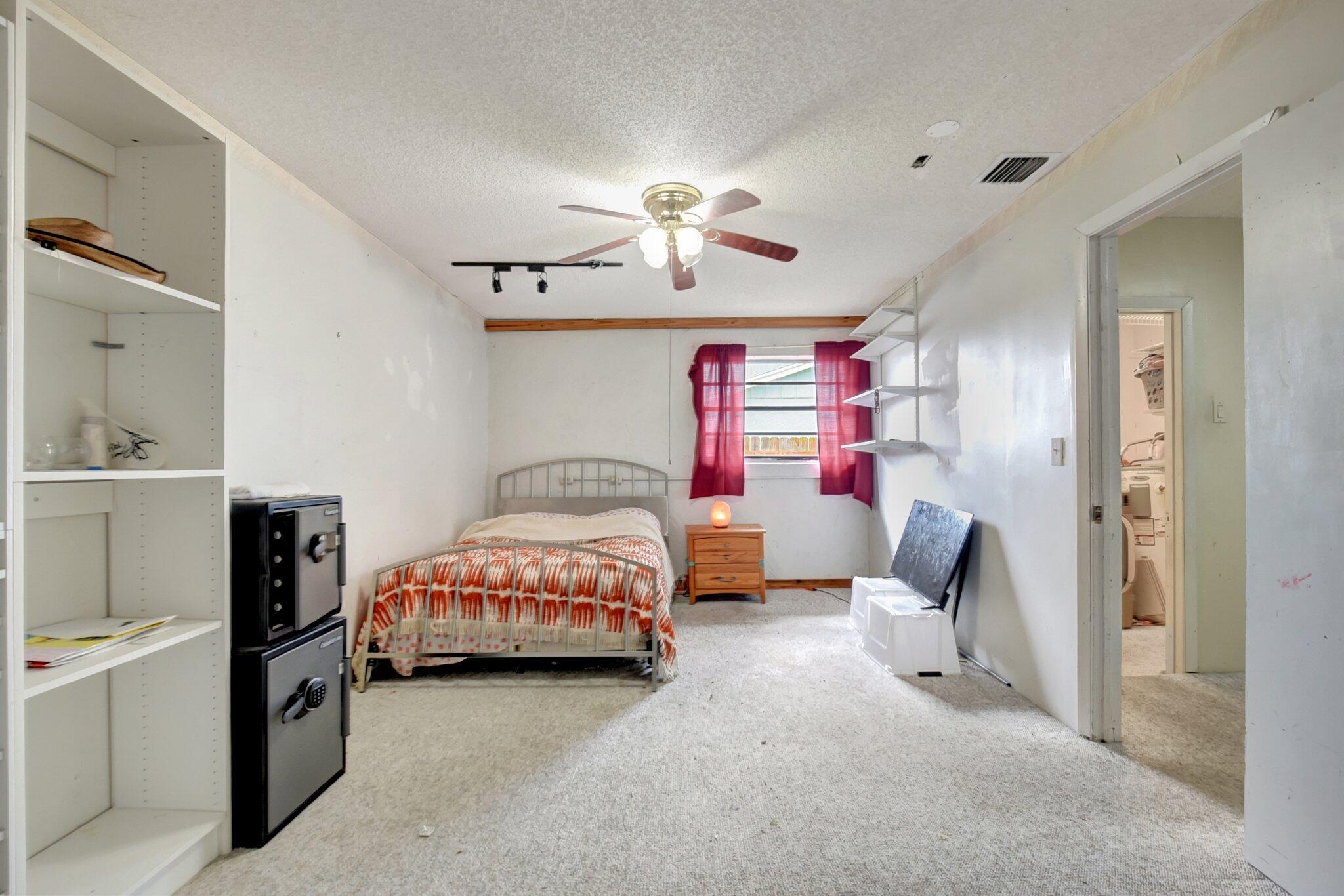 EASTWOOD OF WELLINGTON 2 - Residential