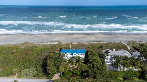Property photo of 113 N Beach Road, Jupiter Island, FL 33455