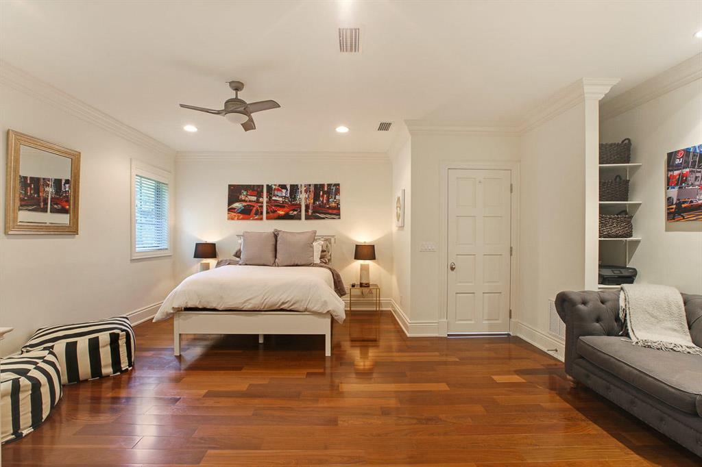 Admirals Cove - Residential