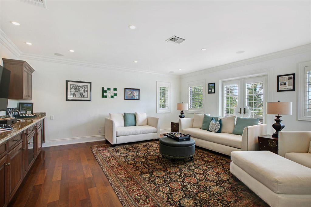 Admirals Cove - Residential