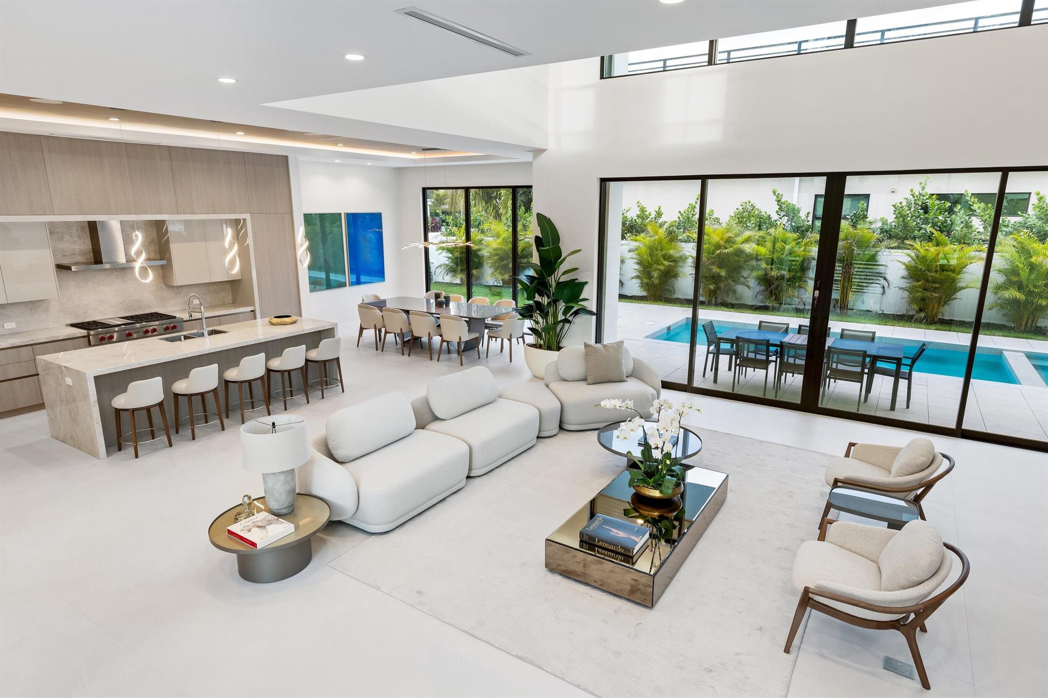 BOCA VILLAS - Residential